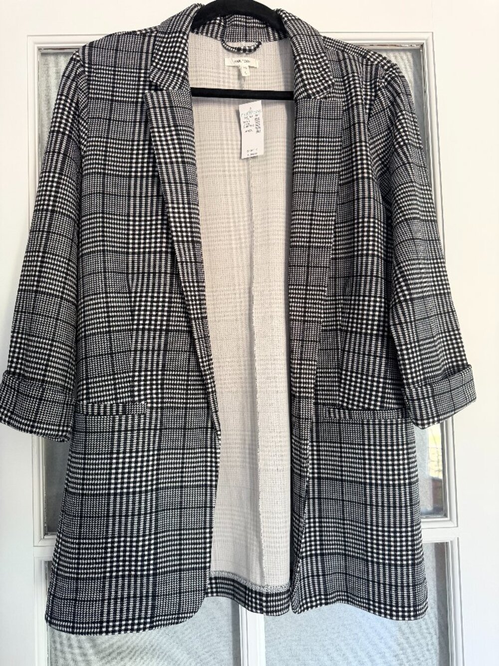 Maurices Women's Black & White Plaid Open Front Blazer – Size Large – NWT